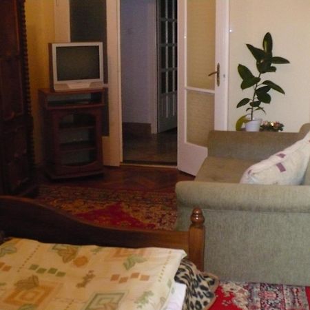 Kitty Apartman Daire Miskolc Dış mekan fotoğraf